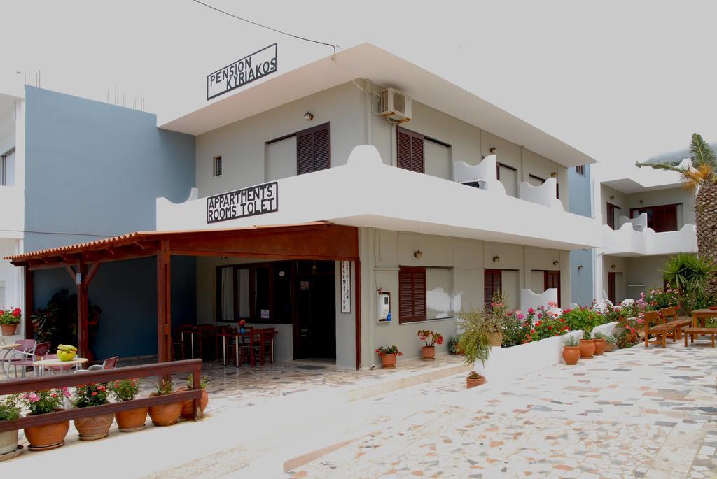 Pension Kyriakos Plakiás Exterior foto